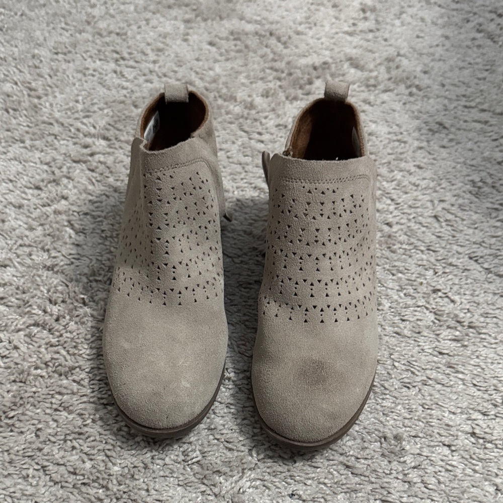 Toms Women's Taupe Heeled Boots